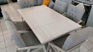 cropped comedor 1.jpg